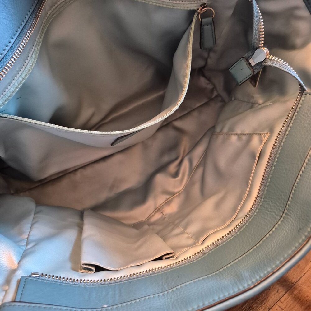 Handbag - Picture 4 of 5